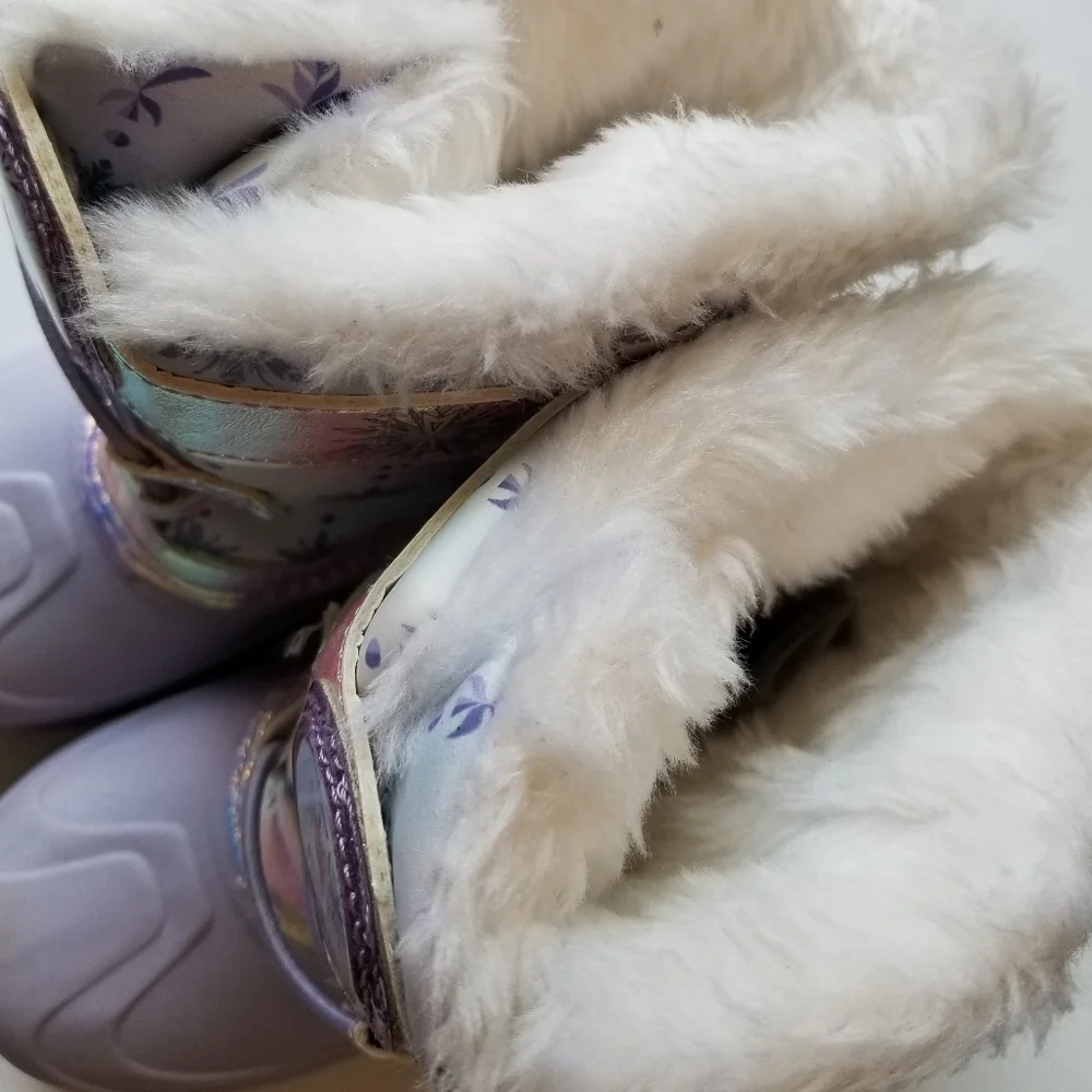 ❗Disney Frozen Girls Holographic Lilac Snow Boots with Fur Size 11❗